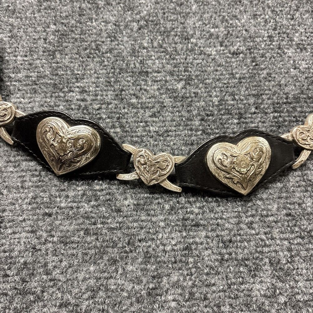 Tony Lama Heart Concho Silver Tone Western Cowgirl Black Leather Belt Size 30 - Picture 2 of 13